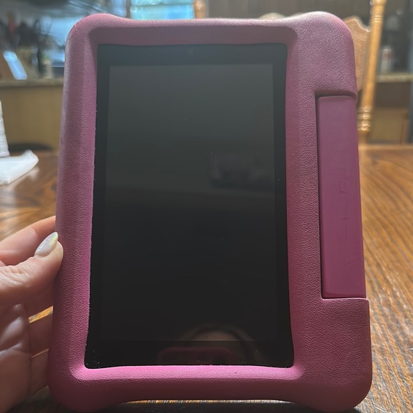 Amazon Pink Tablet with Protective Case - Picture 2 of 5